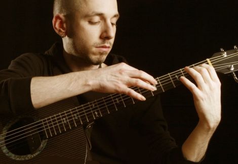 Erik Mongrain pictures