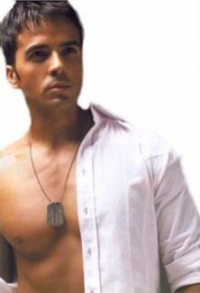 Luis Fonsi pictures