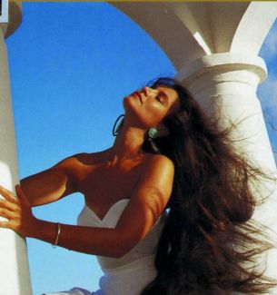 Daniela Romo pictures