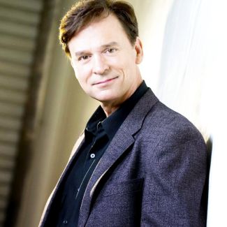 Amick Byram pictures