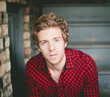 Andrew Belle pictures