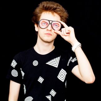 Alex Day pictures