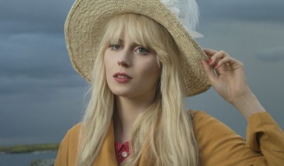 Amanda Jenssen pictures
