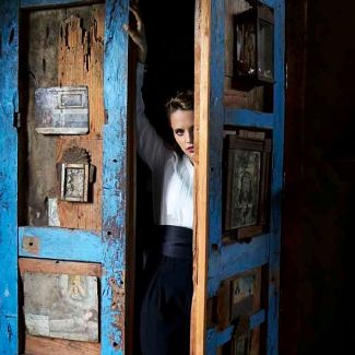 Anna Calvi pictures