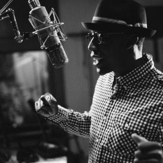 Raphael Saadiq pictures