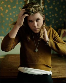 Conrad Sewell pictures