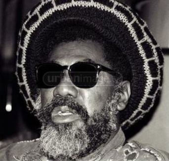 Johnny Clarke pictures