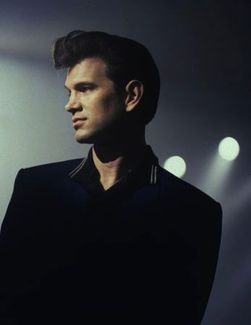 Chris Isaak pictures