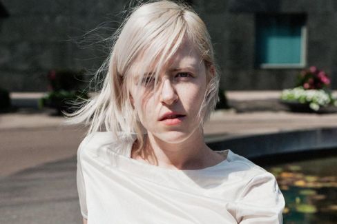 Amber Arcades pictures