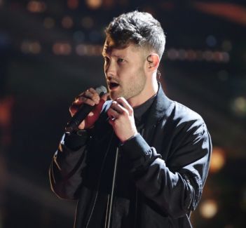 Calum Scott pictures