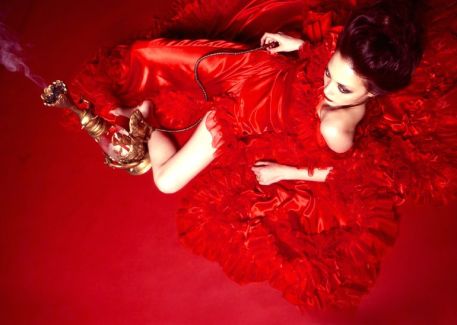 Anna Tsuchiya pictures