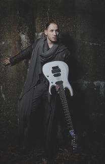 Angel Vivaldi pictures