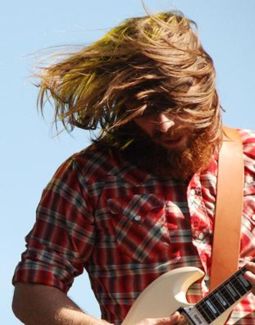 Dan Auerbach pictures