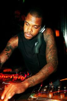 Quentin Harris pictures