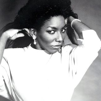 Stephanie Mills pictures