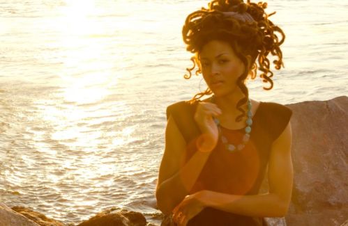 Valerie June pictures