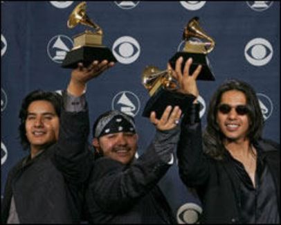Los Lonely Boys pictures