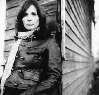 Lori McKenna pictures