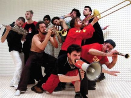 Babylon Circus pictures
