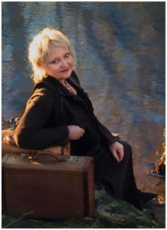 Amy Holland pictures