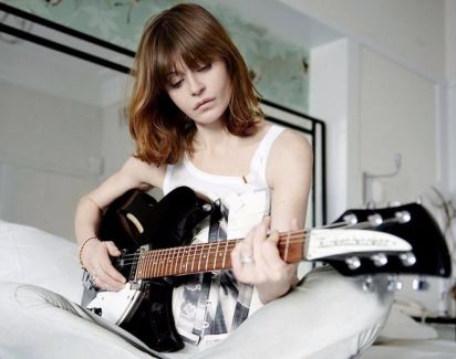 Axelle Red pictures
