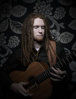 Newton Faulkner pictures