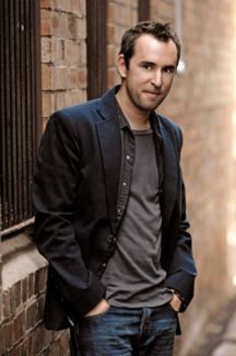 Damien Leith pictures