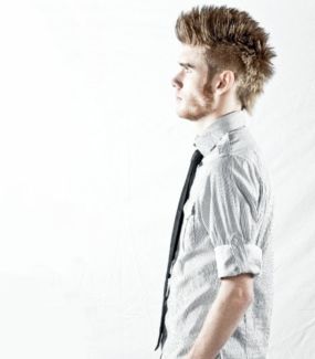 Colton Dixon pictures