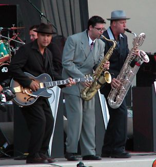 Big Bad Voodoo Daddy pictures