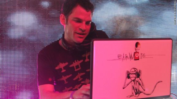 DJ Earworm pictures