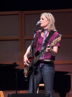 Melanie Doane pictures