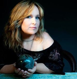 Gretchen Peters pictures