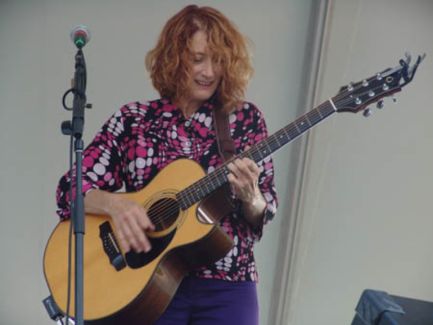 Patty Larkin pictures