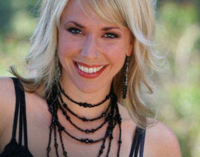 Suzie McNeil pictures