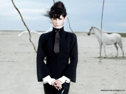Emma Shapplin pictures