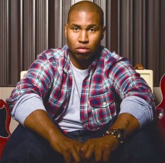 Claude Kelly pictures