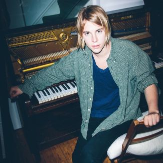 Tom Odell pictures