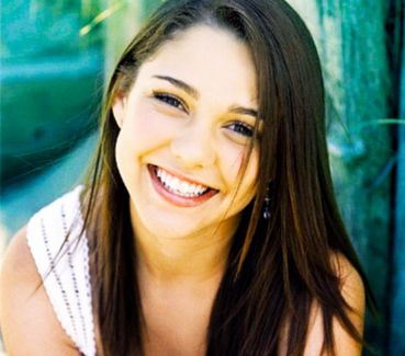 Andrea Ross pictures