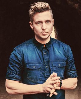 Ryan Tedder pictures