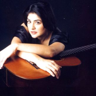 Lily Afshar pictures