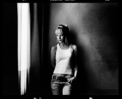 Trixie Whitley pictures