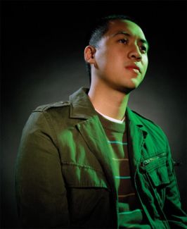 Eric Lau pictures