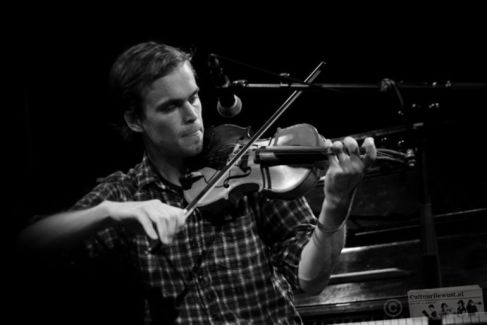 Peter Broderick pictures