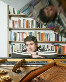 Dario Marianelli pictures