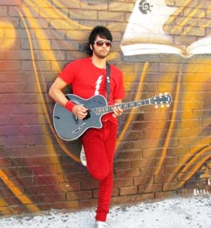 Beto Cuevas pictures