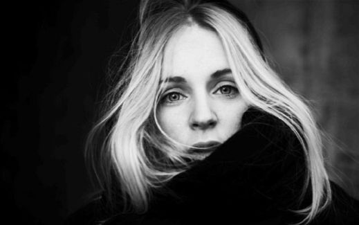 Agnes Obel pictures