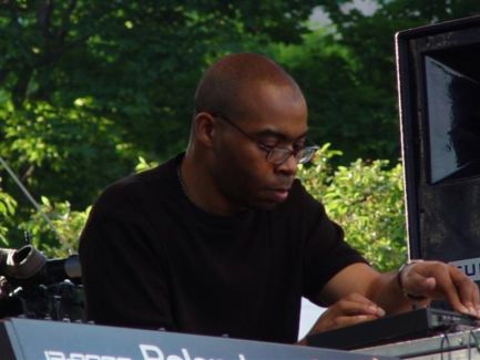 Octave One pictures
