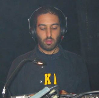 Aril Brikha pictures