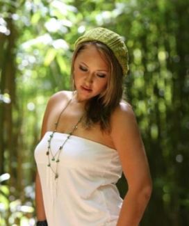 Anuhea pictures