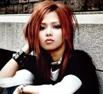 Aya Kamiki pictures
